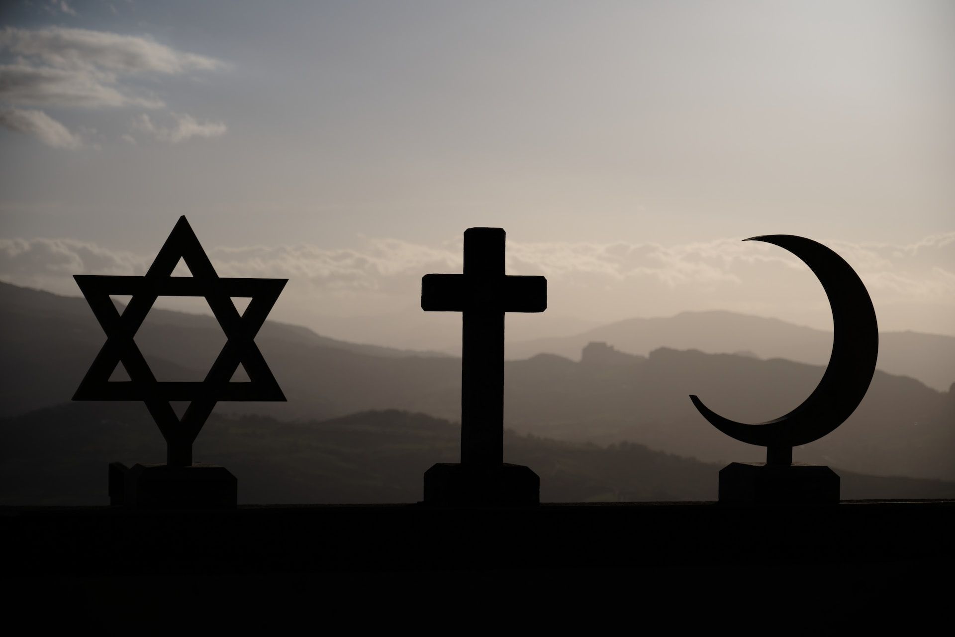 Andacht »Ein Gott, aber kein Jesus: Islam und Judentum«
