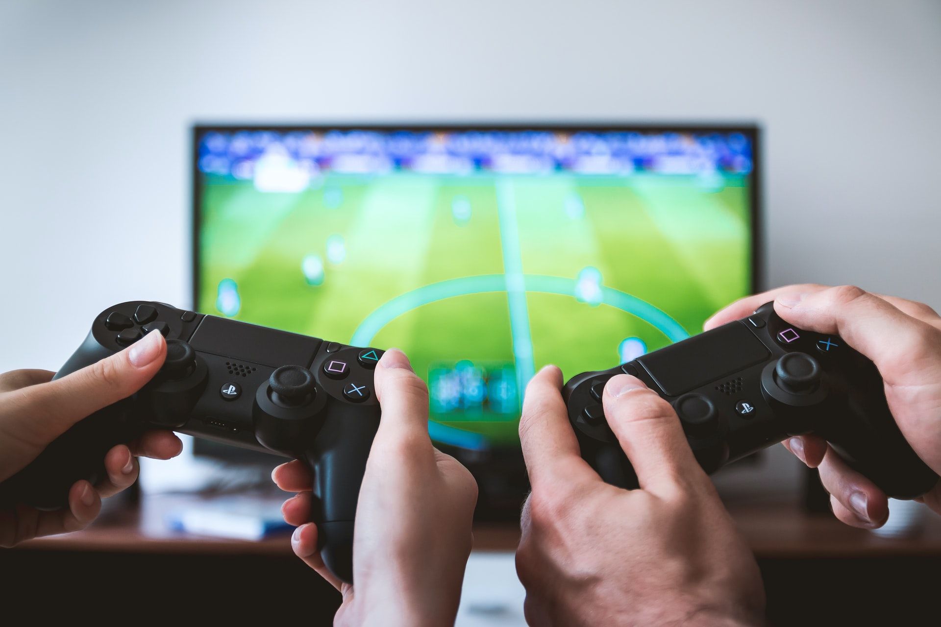 Hilfreiche Tipps zum Thema Gaming: Welche Gamer-Begriffe sollten Eltern kennen?