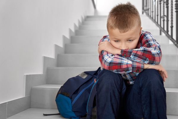 Alarmzeichen erkennen: Vier Indikatoren für Depressionen und Angstzustände bei Kindern